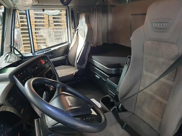 2015 IVECO STRALIS 500