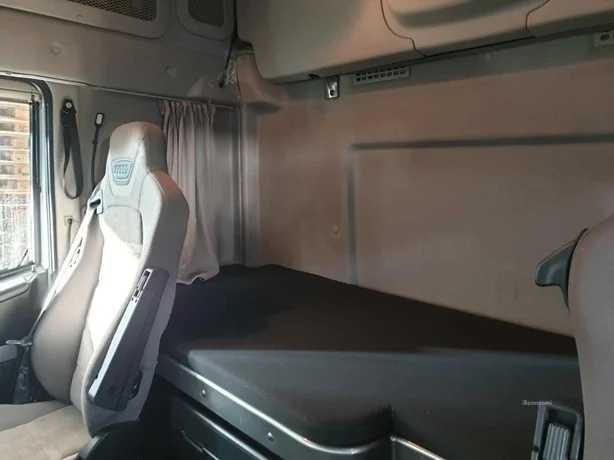 2015 IVECO STRALIS 500