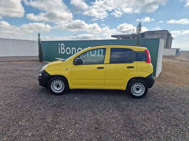 2017 FIAT PANDA