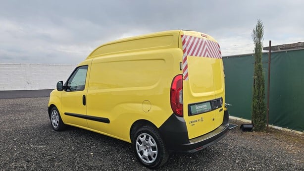 Fiat Doblò Maxi L2 H2 – Laboratorio Officina Mobile
