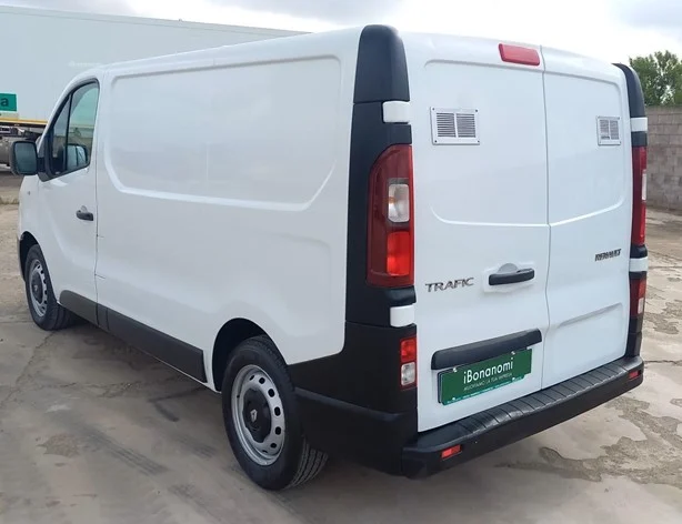 2018 RENAULT TRAFIC