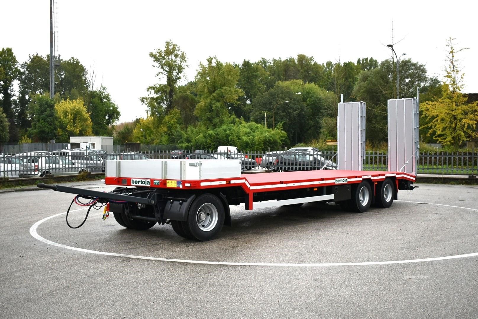 Rimorchio Carrellone 3 Assi Bertoja – Modelli SC 330 e SC 260