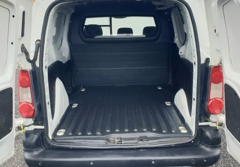 Citroen Berlingo 1.6 HDI 100 CV – 3 Posti | Autocarro Furgone Euro 6B