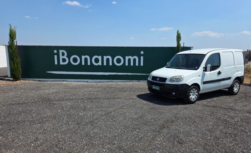 fiat-doblo-19-multijet-2006-esterni.jpg