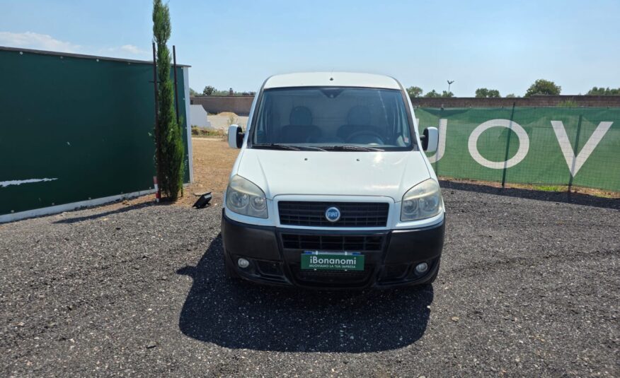 fiat-doblo-19-multijet-2006-esterni.jpg
