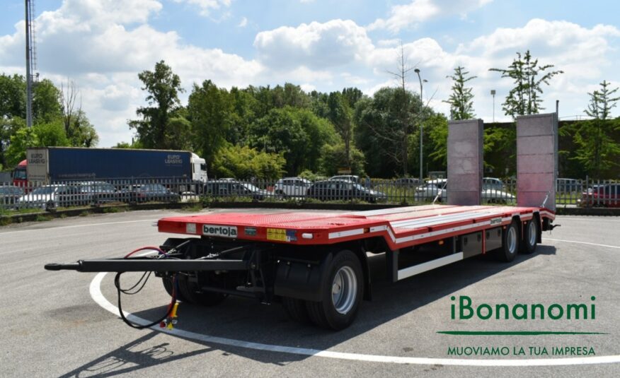 Rimorchio Bertoja SC 330 – 3 assi trasporti eccezionali | iBonanomi
