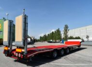 SemirimorchioBertoja carrelloneribassatopianalatoconrampe idrauliche