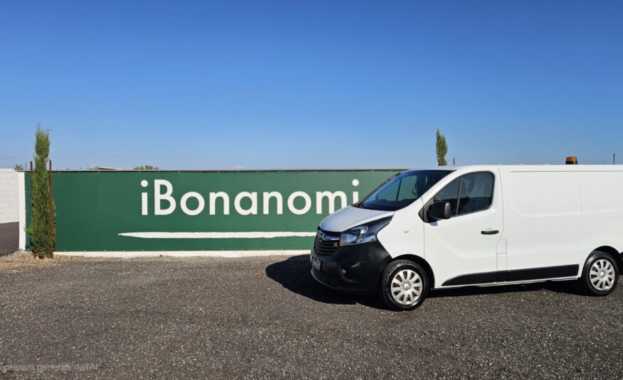 Opel Vivaro officina mobile 2015 esterni