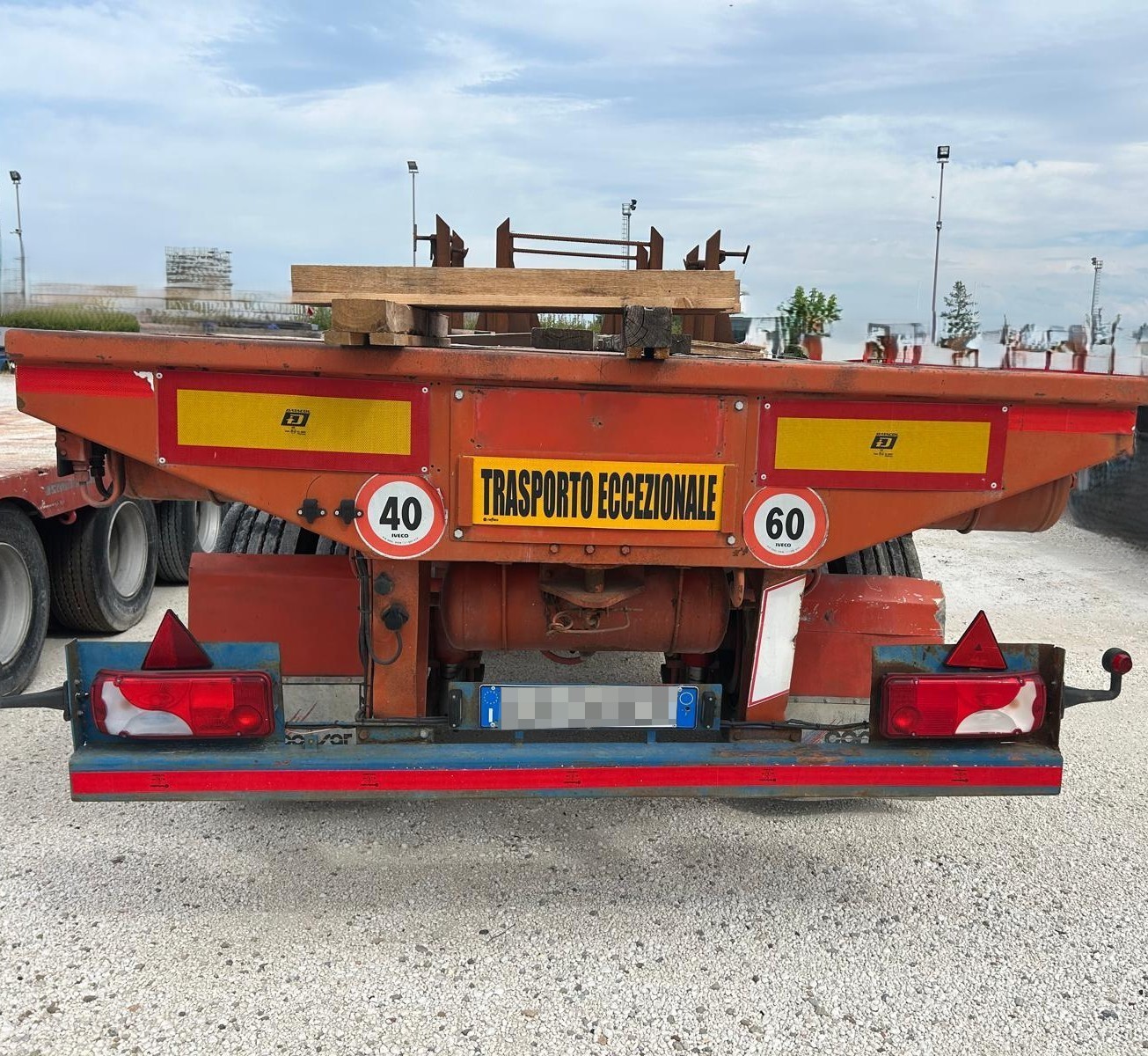 SemirimorchioComettoallungabile27metrimodelloXA34DAH5