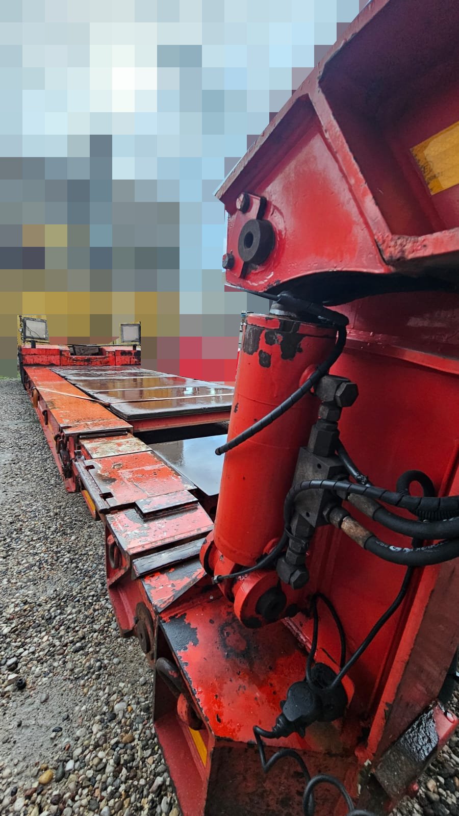 SemirimorchioFaymonvillevascadoppiosfilotelescopicoconsterzaturaidraulica