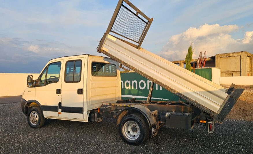 IvecoDaily7posti3.0 ribaltabiletrilaterale