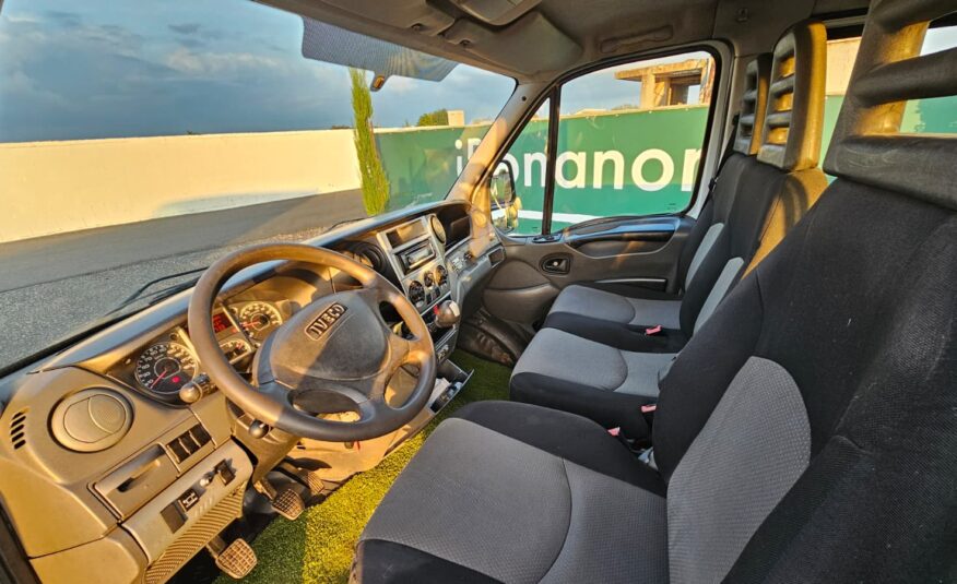 IvecoDaily7posti3.0 ribaltabiletrilaterale