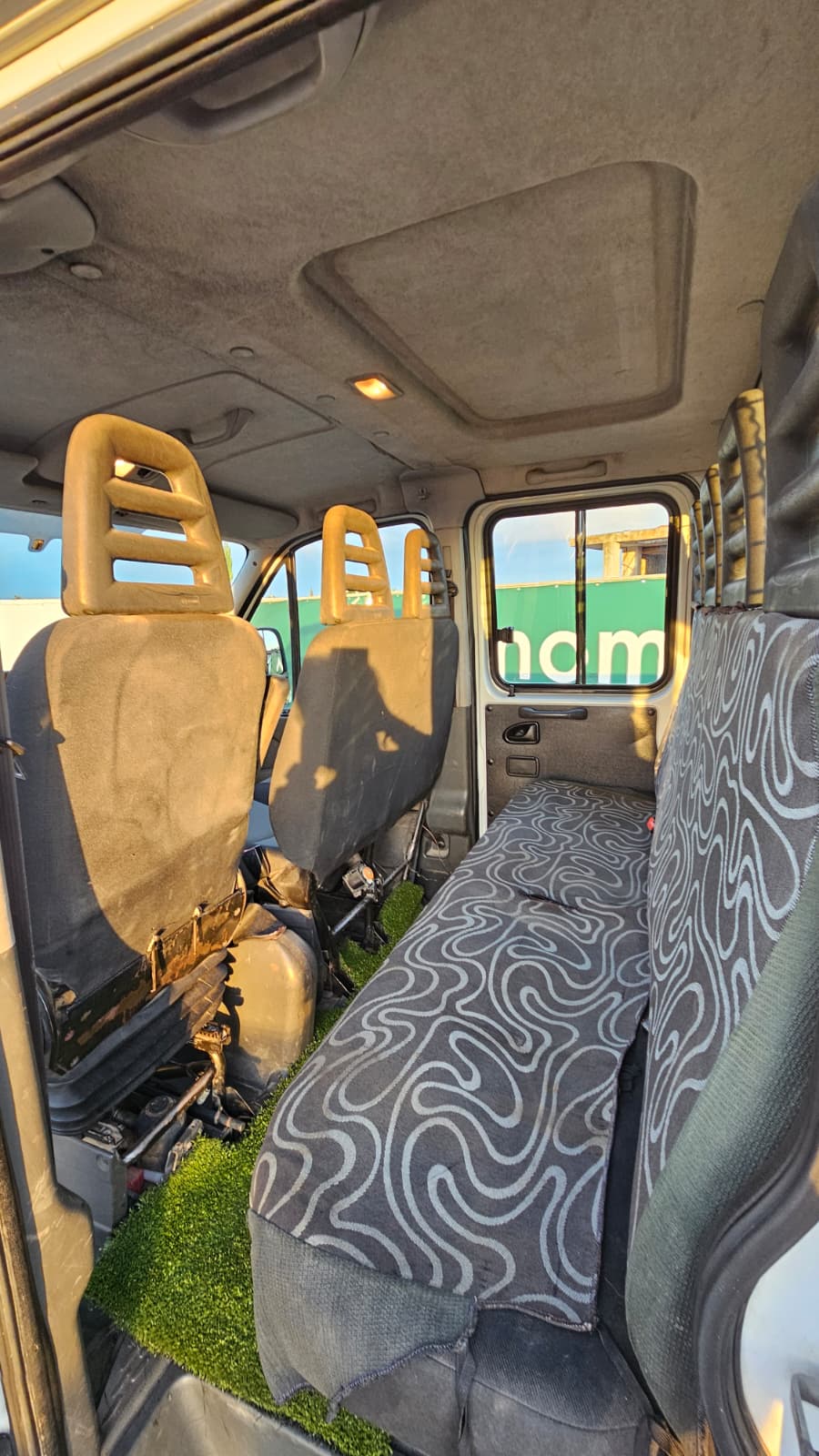 IvecoDaily7posti3.0 ribaltabiletrilaterale