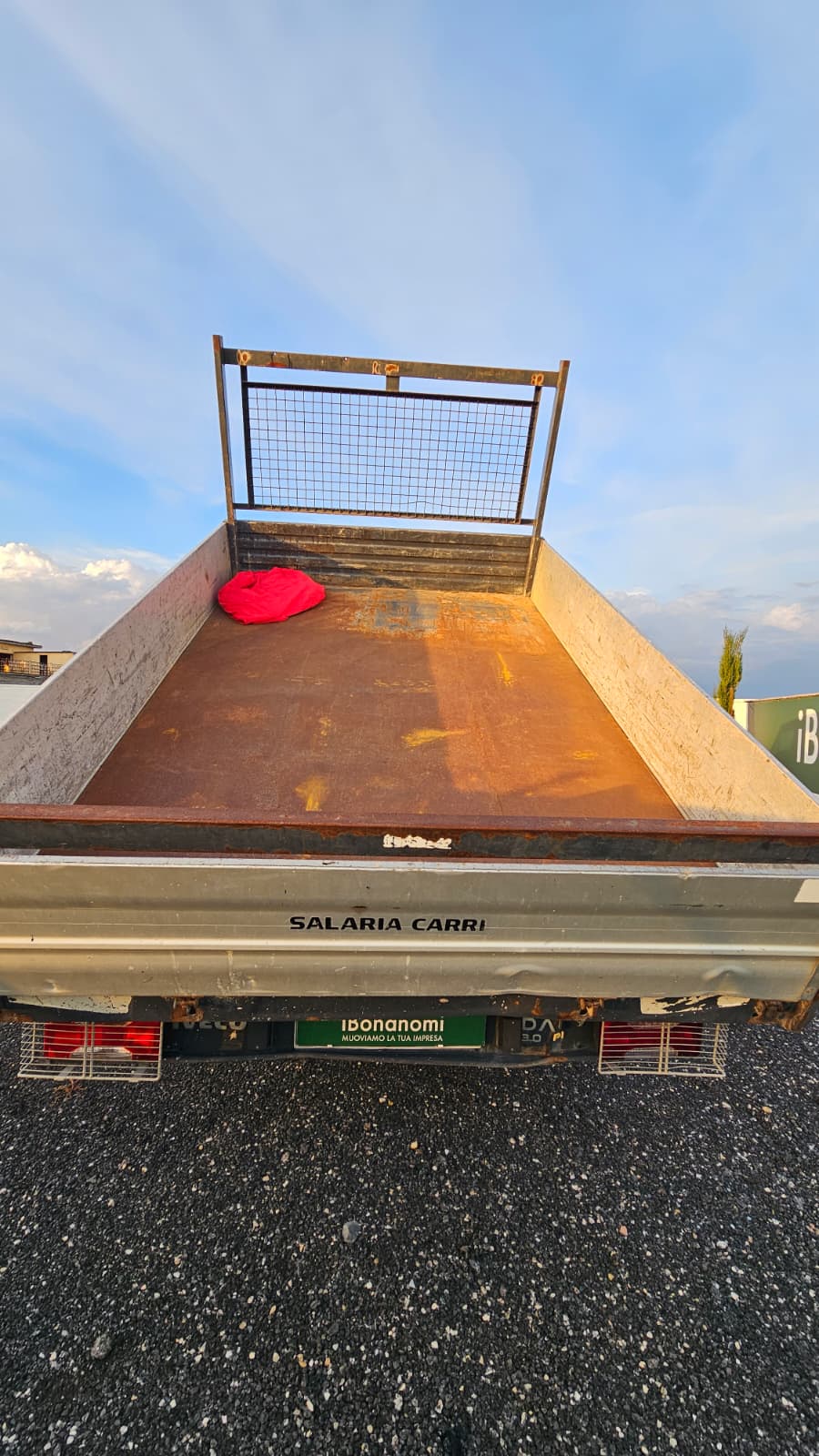 IvecoDaily7posti3.0 ribaltabiletrilaterale