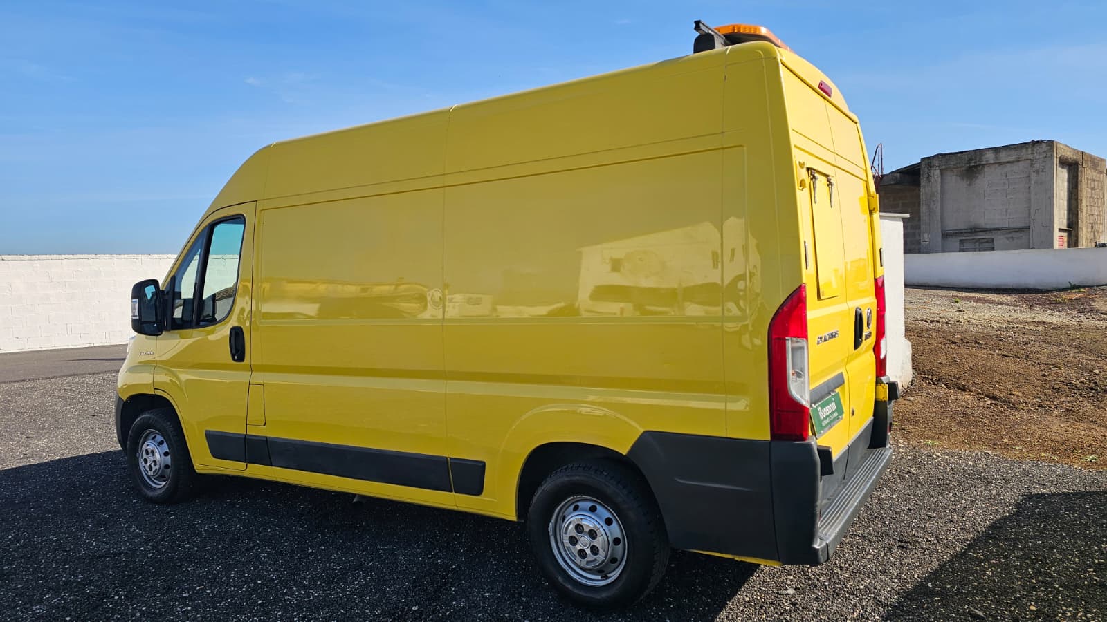 Fiat Ducato officina mobile usato L2 H2 con inverter e cassettiere