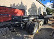 Rimorchio 3 assi Bartoletti per casse scarrabili usato in ottime condizioni