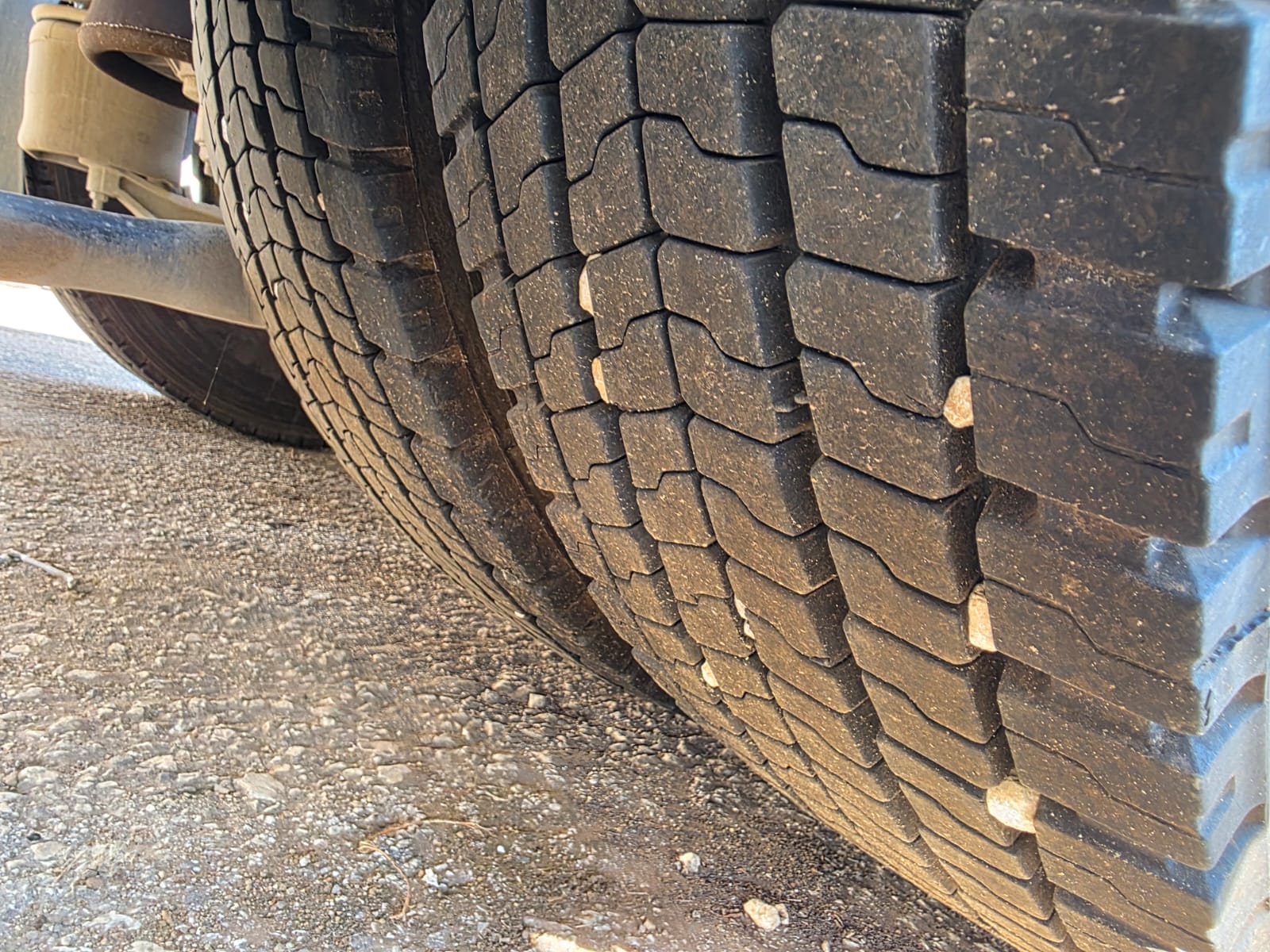 Trattore Iveco Stralis 460 Euro 6 con presa di forza usato