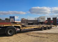 Semirimorchio CTC ribassato con rampe idrauliche doppie