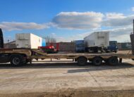 Semirimorchio CTC ribassato con rampe idrauliche doppie