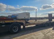 Semirimorchio CTC ribassato con rampe idrauliche doppie