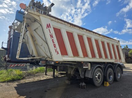 Semirimorchio Minerva usato ribaltabile 10 gomme