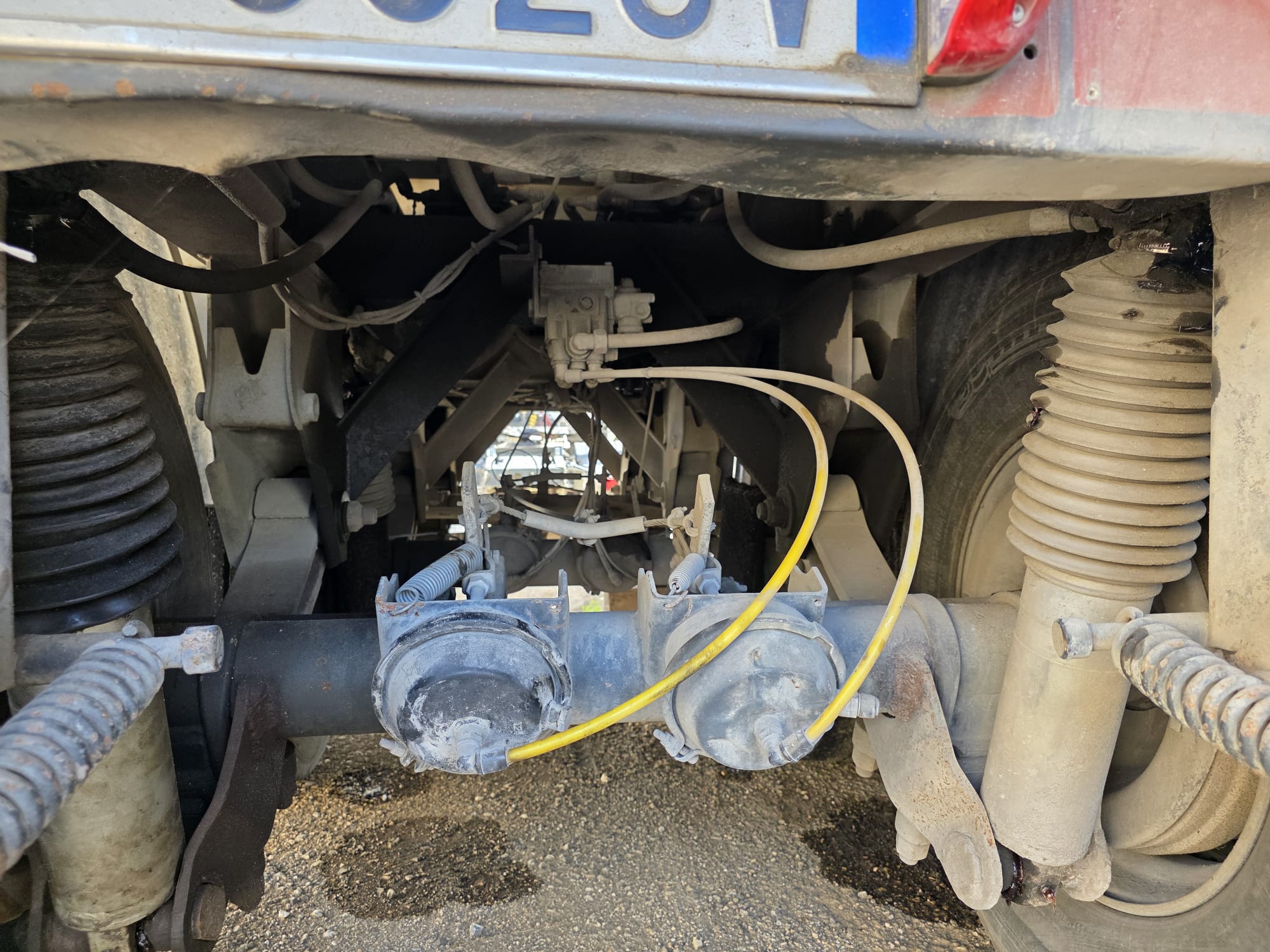 Semirimorchio Minerva usato ribaltabile 10 gomme