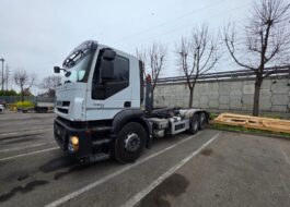 Iveco Stralis 420 scarrabile 3 assi Euro 5