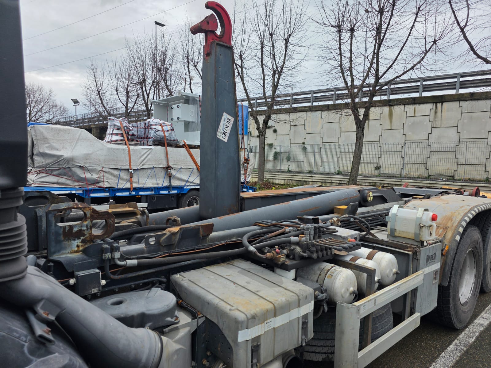 Iveco Stralis 420 scarrabile 3 assi Euro 5