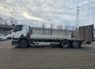 Scania P 380 pianale 3 assi con rampe idrauliche