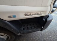 Autocarro Iveco Eurocargo 100E22 bianco con caricatore Icarbazzoli e polipo retrocabina