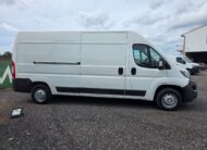 Furgone Peugeot Boxer L3H2 bianco tetto alto passo lungo usato