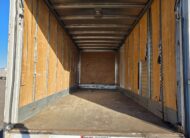 Furgone Iveco Daily 60C14 bianco con cassa gran volume 6 metri e sponda idraulica