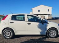 Fiat Punto autocarro bianca omologata N1 con 4 posti a sedere