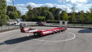 Semirimorchio carrellone ribassato I. Bonanomi con rampe idrauliche per trasporti eccezionali