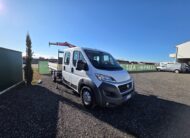 Fiat Ducato 7 posti con cassone e gru Fassi F26 usato 2018