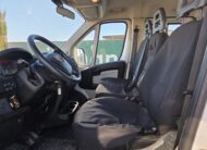 Fiat Ducato 7 posti con cassone e gru Fassi F26 usato 2018