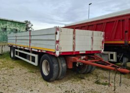 Rimorchio Cardi 2 assi con sponde in alluminio e freni a disco