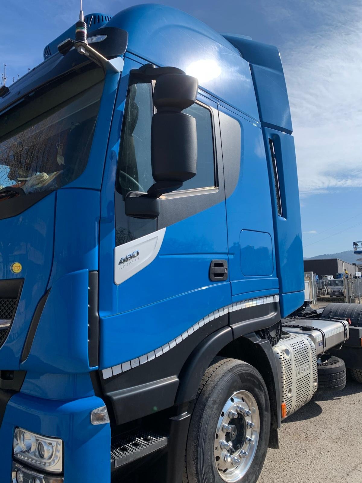 Trattore stradale Iveco Stralis 480 Euro 6 con impianto idraulico usato