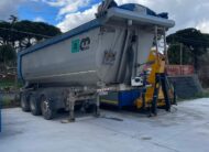 Semirimorchio vasca Menci usato 26mc3 anno 2008 in ferro