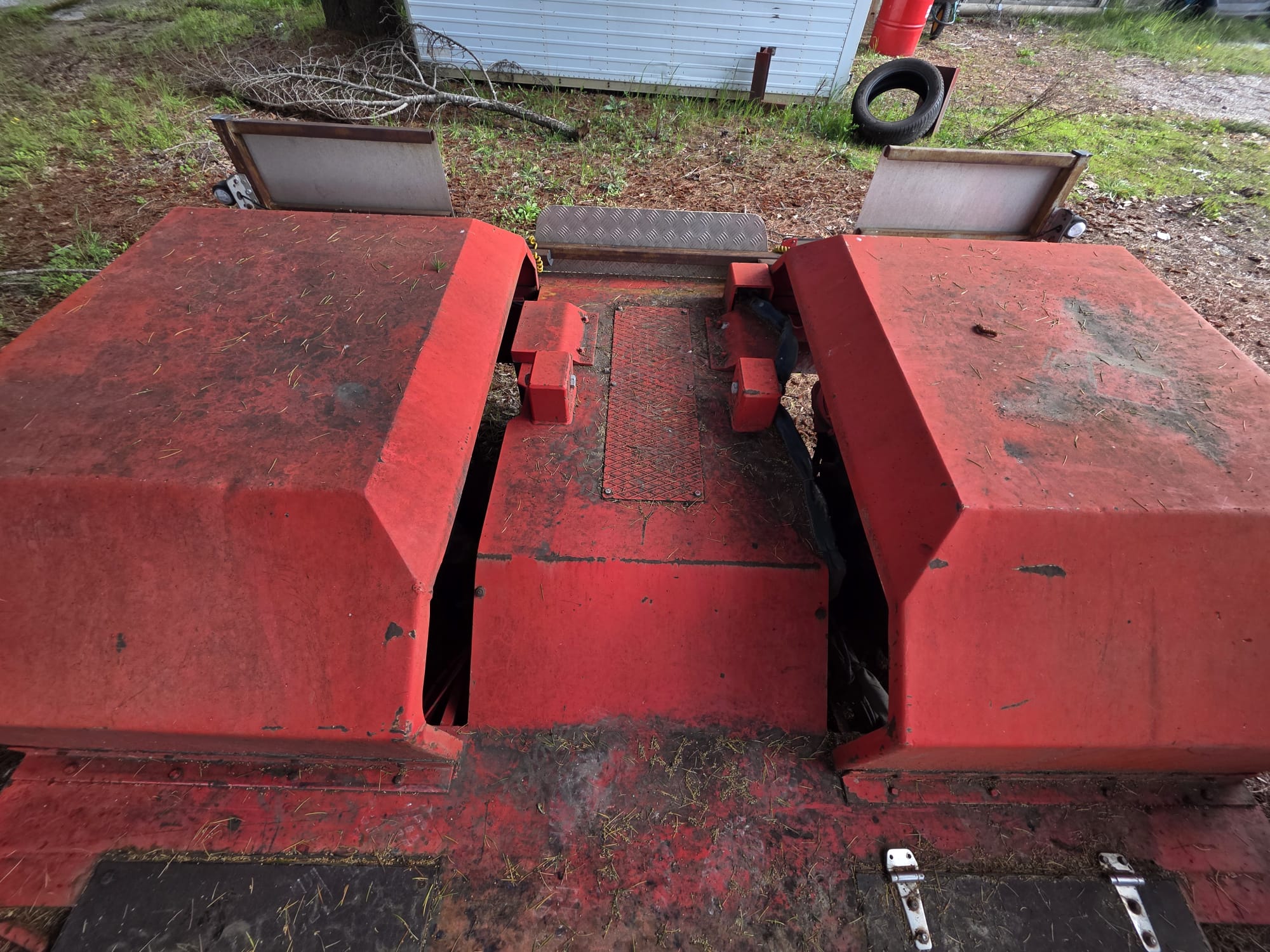 Bertoja ribassato collo staccabile rimorchio allungabile Condor 2 assi