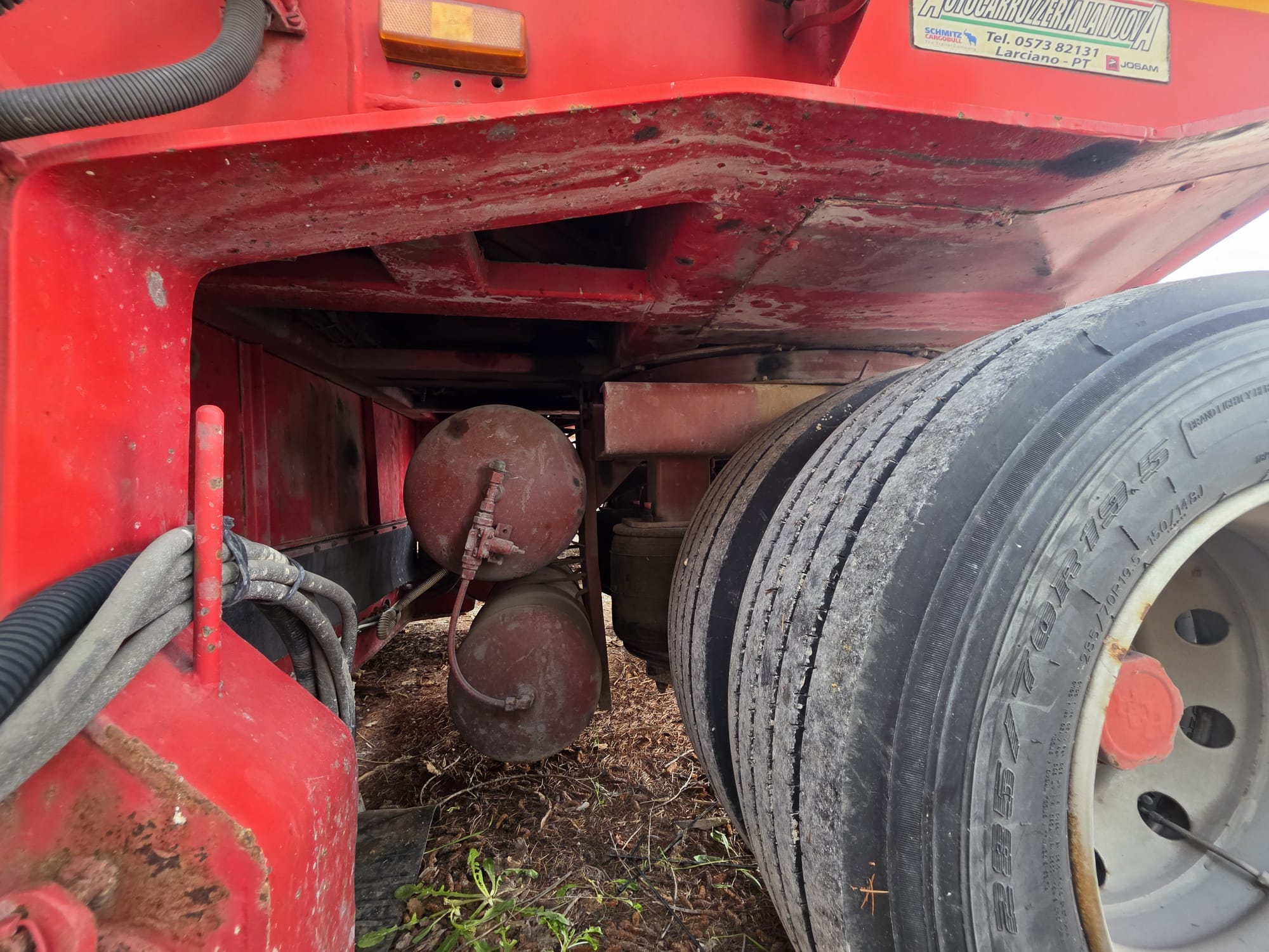 Bertoja ribassato collo staccabile rimorchio allungabile Condor 2 assi