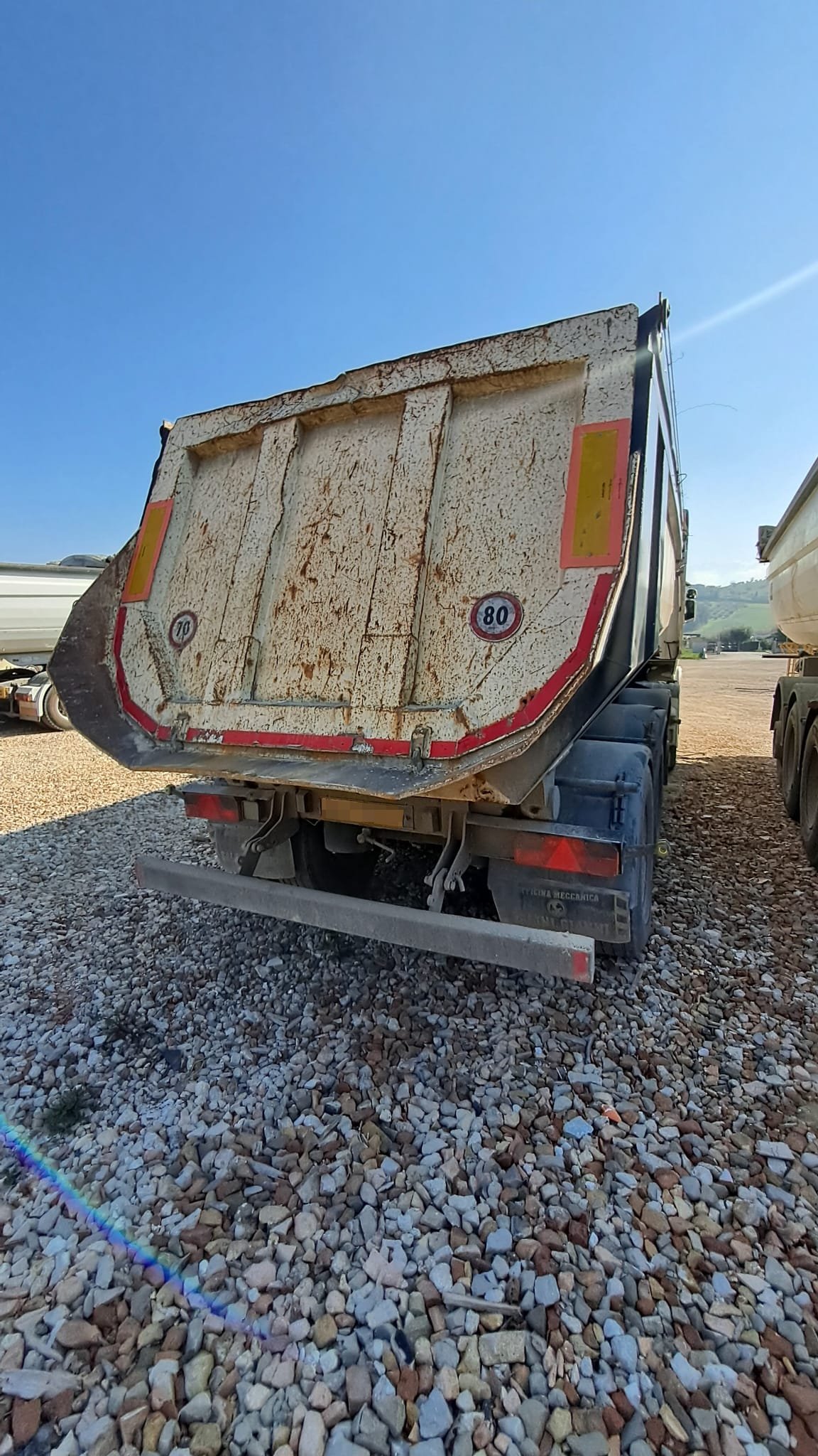 Zorzi semirimorchio vasca ribaltabile in ferro 10 gomme usato