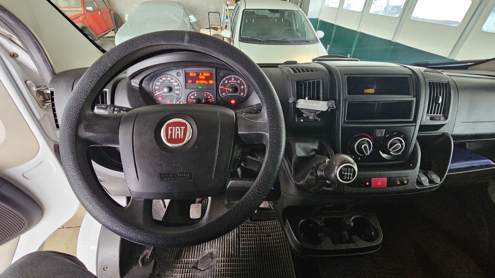 Fiat Ducato officina mobile omologato con portapacchi in alluminio