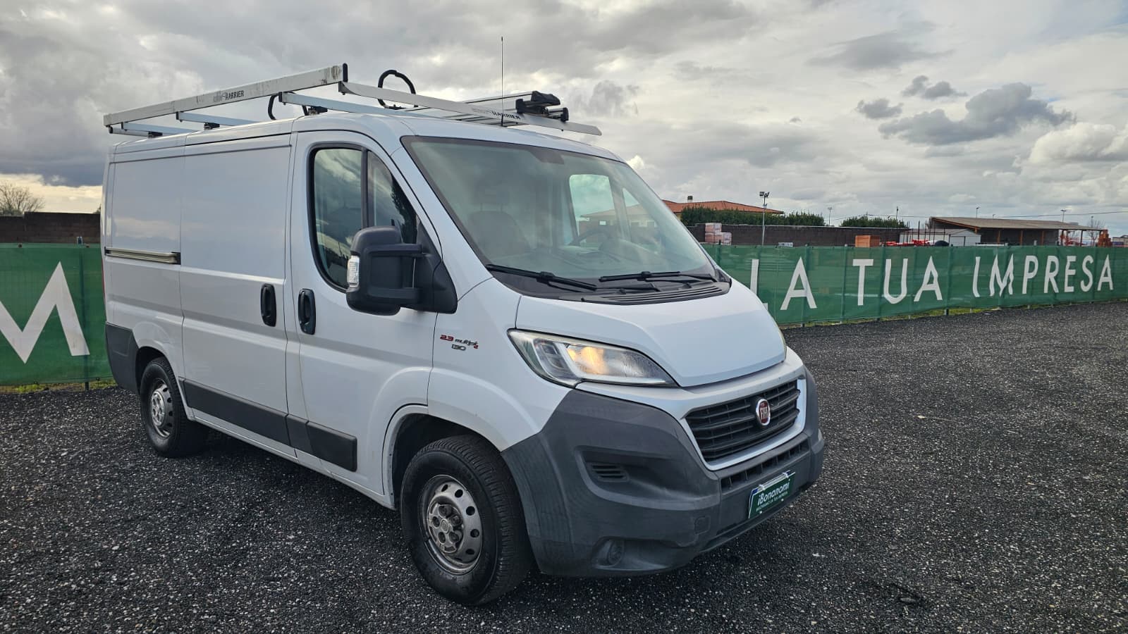 Fiat Ducato officina mobile omologato con portapacchi in alluminio