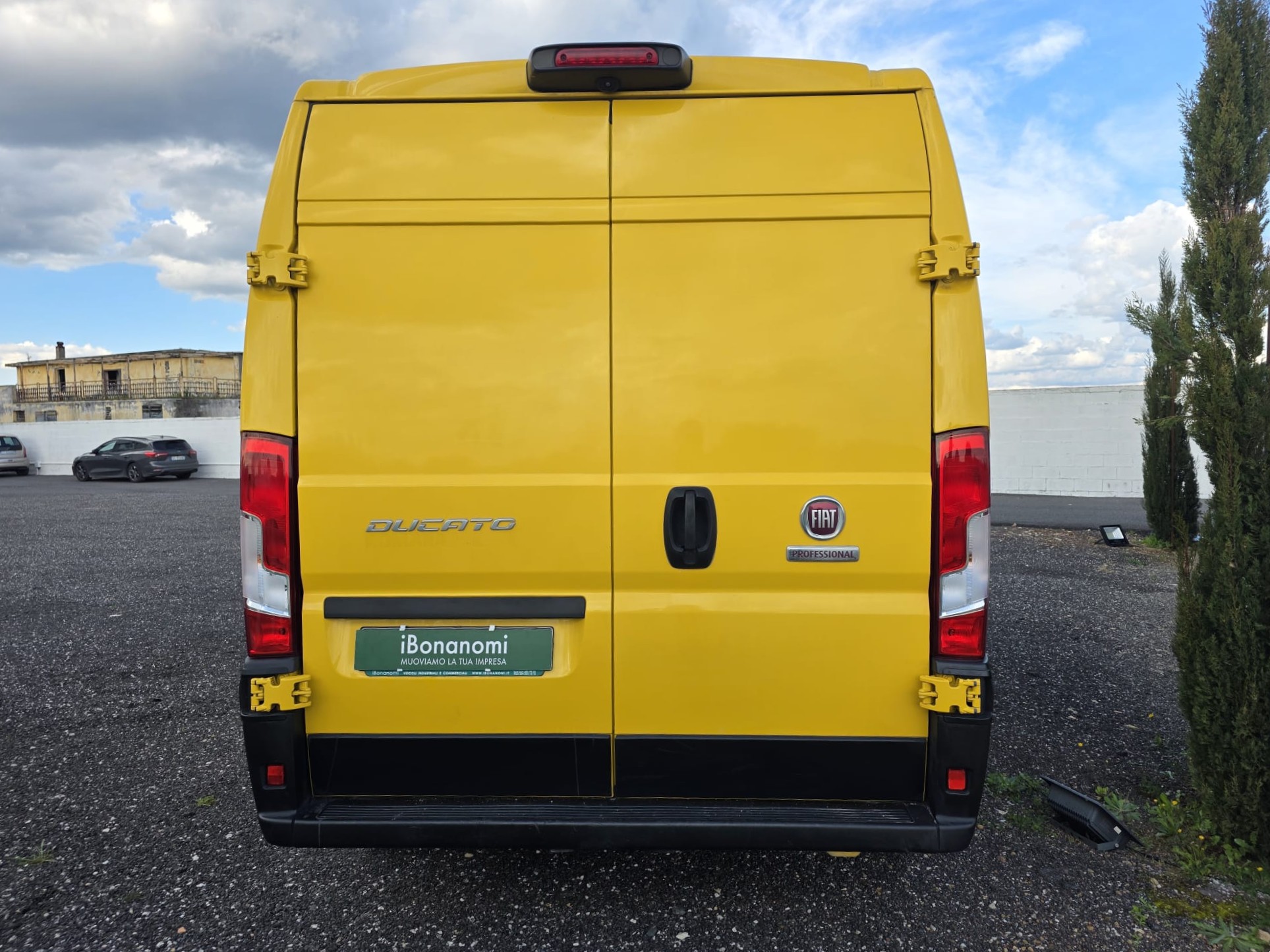 Fiat Ducato L2H2 usato giallo furgone tetto alto 2022