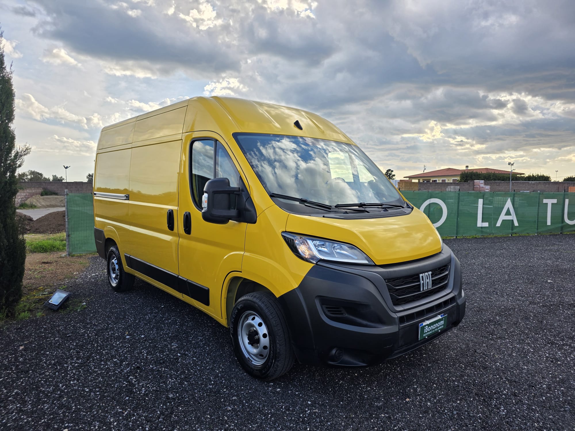 Fiat Ducato L2H2 usato giallo furgone tetto alto 2022