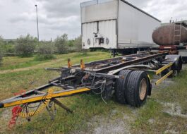 Rimorchio scarrabile casse mobili Atlas ARF 48 M2 2 assi