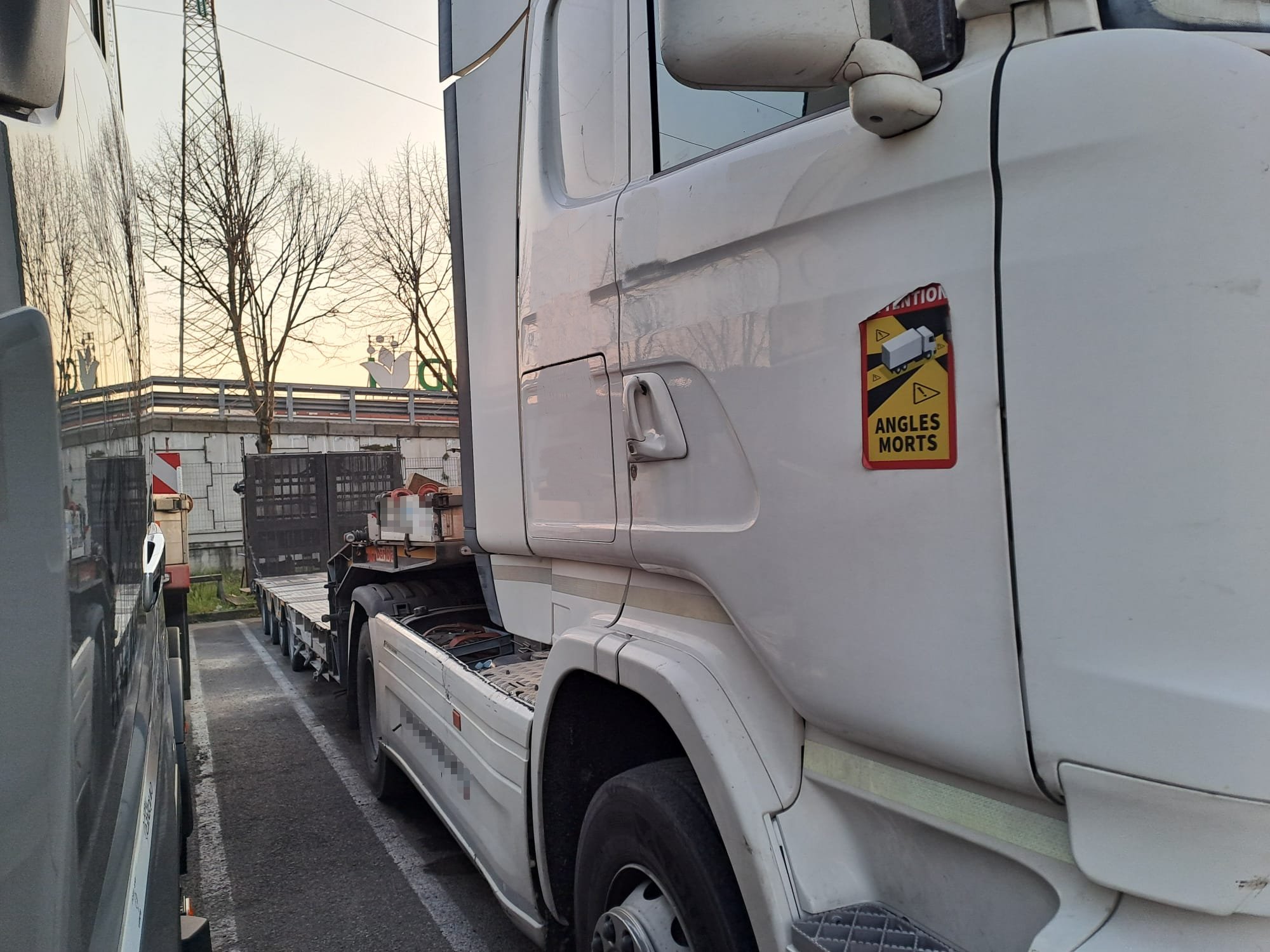 Trattore Scania 490CV Euro 6 usato cabina letto bianco