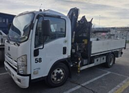 Isuzu P75 gru retrocabina 4 sfili usato