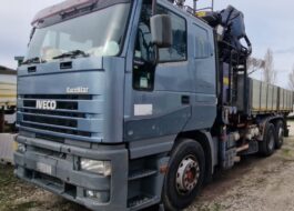 Iveco Eurostar 240E47 con gru EFFER 22 mt